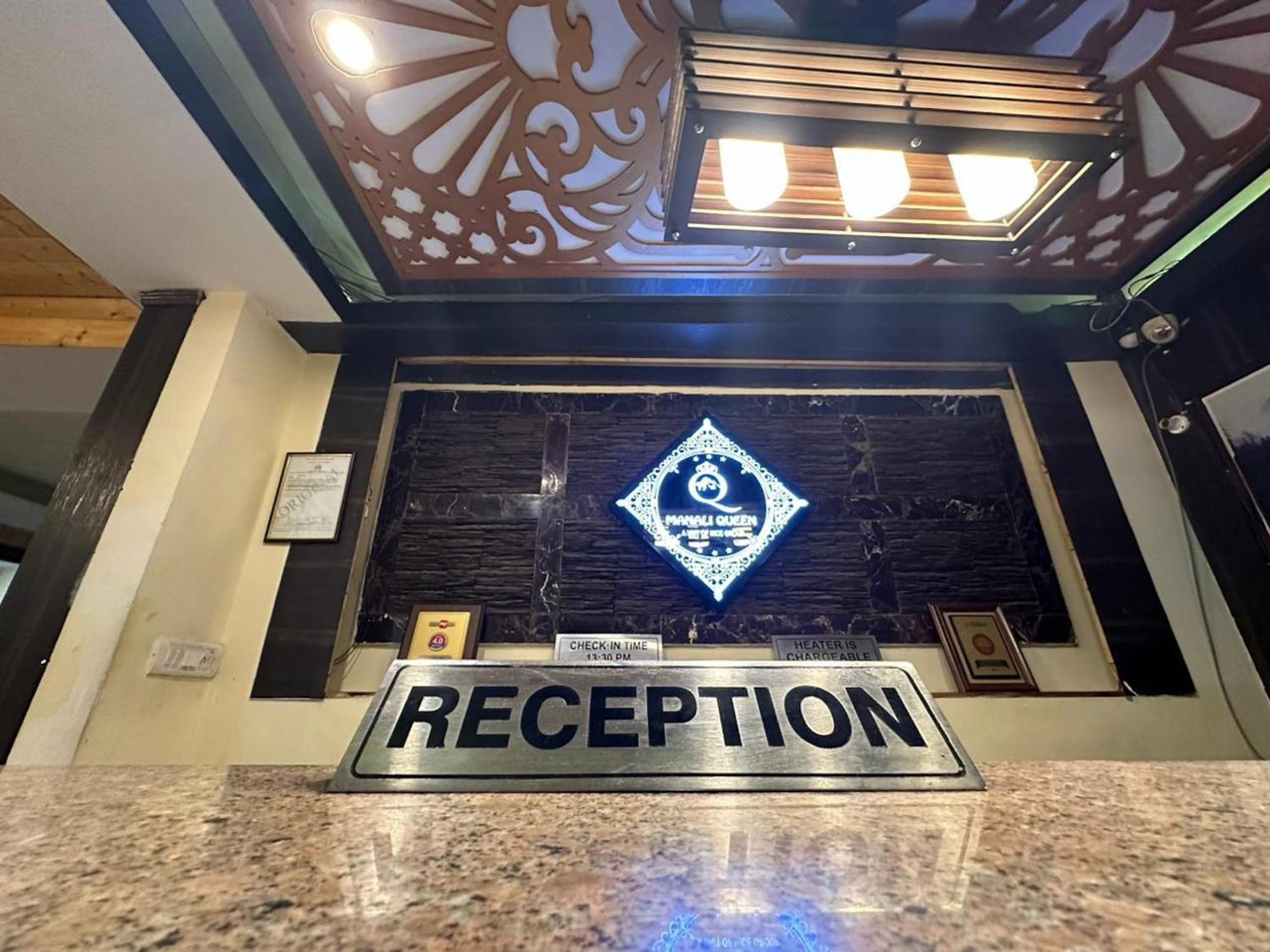 Hotel Manali Queen 외부 사진