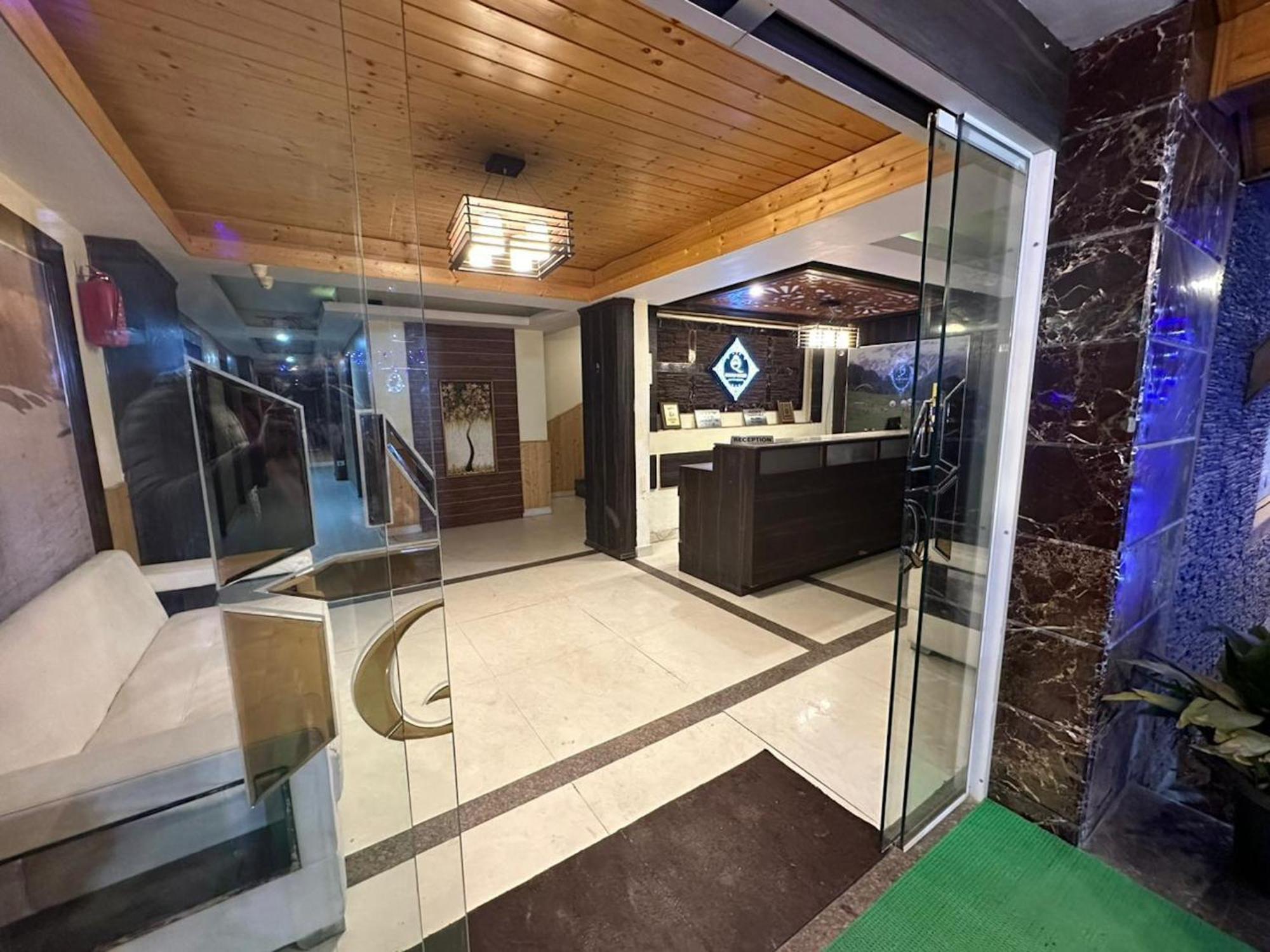 Hotel Manali Queen 외부 사진
