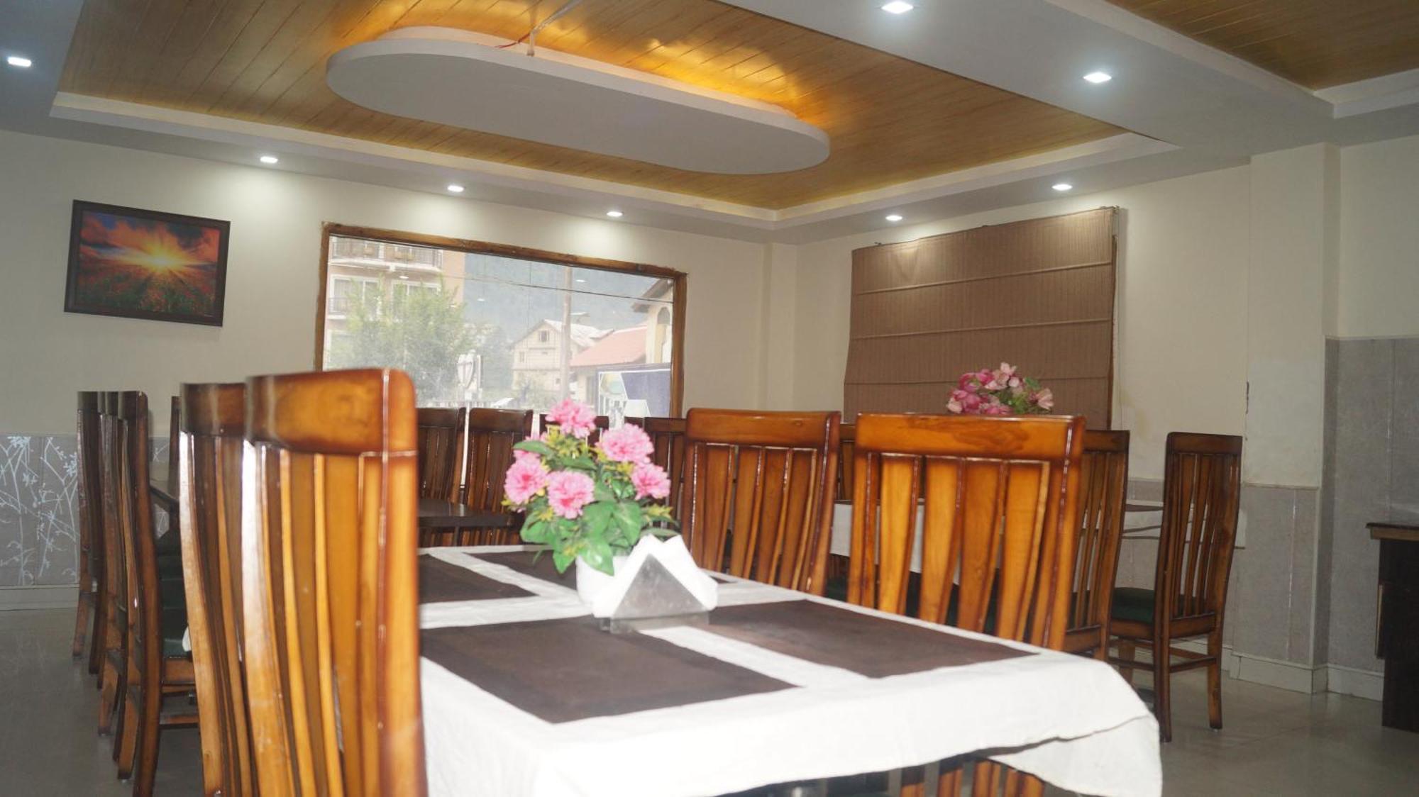 Hotel Manali Queen 외부 사진